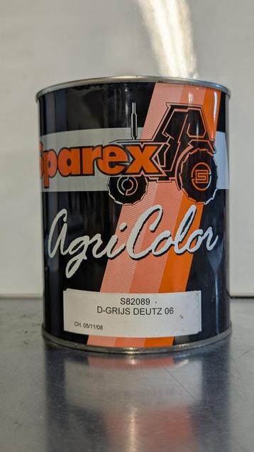 Deutz-Fahr 06 Series Donker grijs glans 1ltr (S.82089) beschikbaar voor biedingen