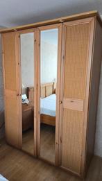 Grenenhouten garderobe-/kledingkast 160 cm x 207 cm hoog, Ophalen, Gebruikt, 200 cm of meer, 150 tot 200 cm