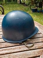Originele (blauw)helm van de Nederlandse BB vredesmacht, Ophalen of Verzenden, Landmacht, Nederland, Helm of Baret