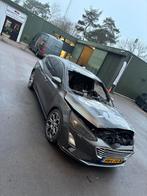 Ford focus met Brand schade., Ophalen, Handgeschakeld, Ford, Zilver of Grijs