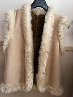 Gilet lamsleer, Ophalen of Verzenden, Zo goed als nieuw, Maat 38/40 (M), Beige