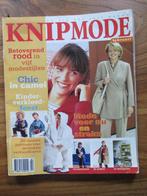 Knipmode februari 1999 verkleedkleren carnaval, Hobby en Vrije tijd, Kledingpatronen, Ophalen of Verzenden, Zo goed als nieuw