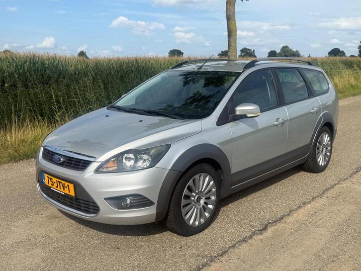 Ford Focus Wagon 1.6 Titanium X-Road Airco APK 05-2026 NAP, Auto's, Ford, Bedrijf, Te koop, Focus, ABS, Airbags, Airconditioning