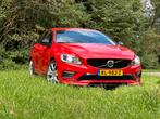 Volvo V60 D4 190pk Geartronic 2018 Rood, Auto's, Zwart, 1969 cc, Origineel Nederlands, Diesel