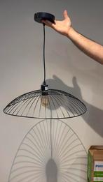 Metalen zwarte hanglamp, Huis en Inrichting, Ophalen of Verzenden, Zo goed als nieuw, Minder dan 50 cm