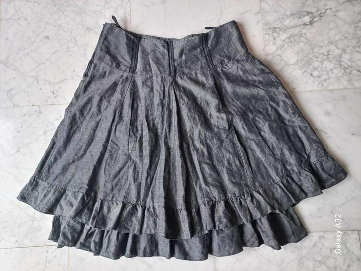 Donker grijze rok van Julien le Roy, maat 44, Kleding | Dames, Rokken, Zo goed als nieuw, Maat 42/44 (L), Grijs, Onder de knie