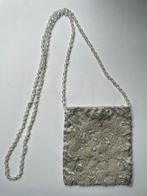 Vintage Kralen Schoudertasje, Ophalen of Verzenden, Zo goed als nieuw, Wit, Schoudertasje
