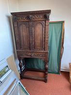 Antiek kastje, Ophalen