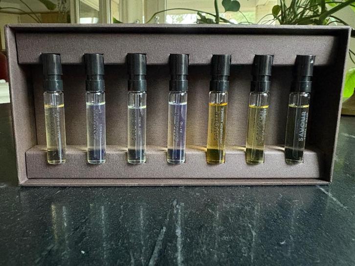 Savour Sweden niche parfum sample set, Sieraden, Tassen en Uiterlijk, Uiterlijk | Parfum, Zo goed als nieuw, Ophalen of Verzenden
