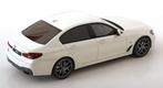 GT Spirit 1:18 BMW 545E X Drive Saloon M Sport Alpinie wit I, Hobby en Vrije tijd, Modelauto's | 1:18, Overige merken, -, Nieuw