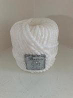 Nieuw: Kaars "Knitting is fun" - Rivièra Maison, Overige materialen, Wit, Nieuw, Ophalen of Verzenden