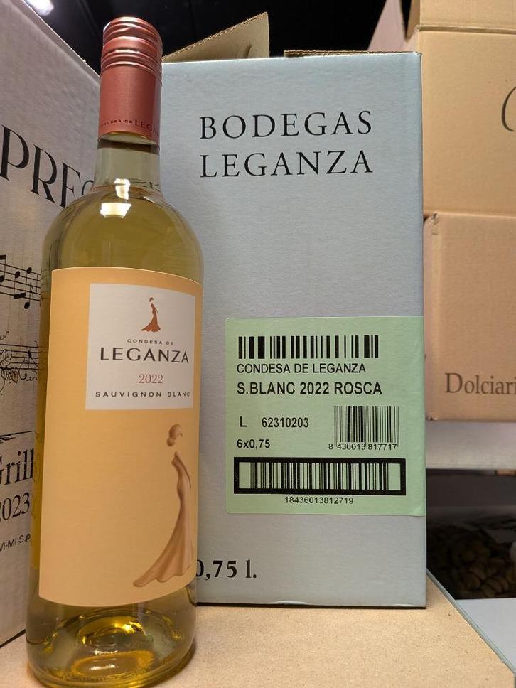 Verschillende wijnen per doos (6 vd prijs van 5), Verzamelen, Wijnen, Nieuw, Overige typen, Overige gebieden, Ophalen of Verzenden