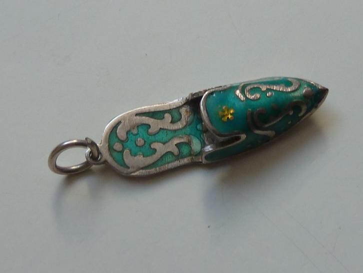 Antieke zilveren hanger Perzisch schoentje, blauwgroen email, Sieraden, Tassen en Uiterlijk, Antieke sieraden, Hanger, Zilver