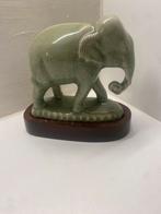 Thaise olifant Celandon, Antiek en Kunst, Kunst | Niet-Westerse kunst, Ophalen of Verzenden
