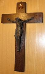 Kruisbeeld met corpus - 25 x 16,5 cm - 107381, Ophalen of Verzenden, Gebruikt, Beeld(je), Christendom | Katholiek