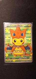 Pikachu Charizard poncho, Ophalen of Verzenden, Zo goed als nieuw