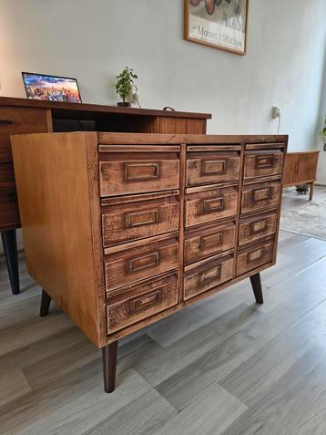 Dressoir / ladekast mid-century 1960 style | hout beschikbaar voor biedingen