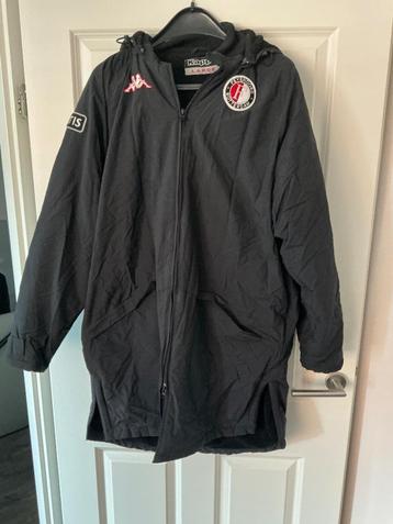 Feyenoord Fortis Gevoerde Lange Winterjas beschikbaar voor biedingen
