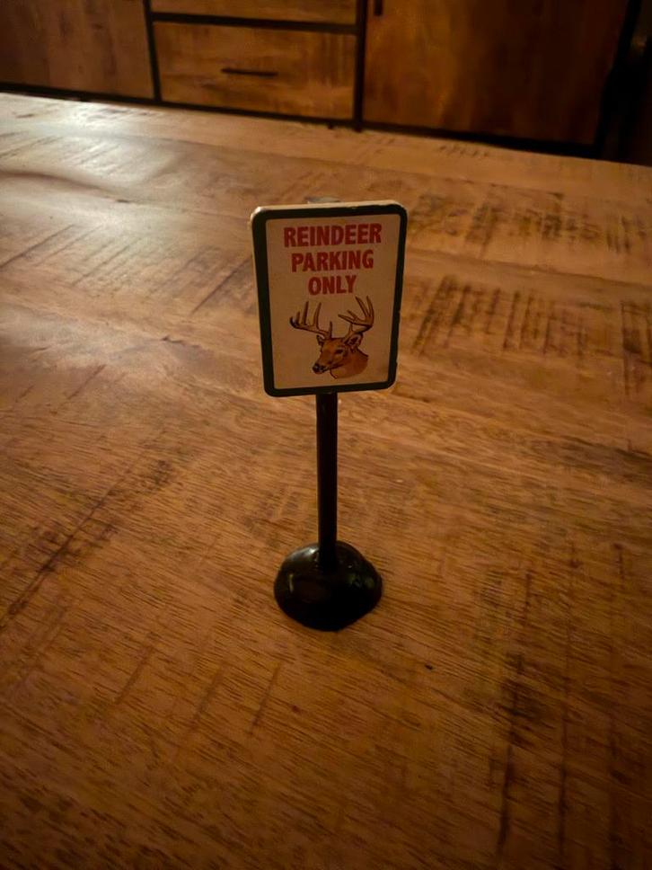 Lemax Santa's Wonderland - Rendier Parking Bord, Diversen, Kerst, Zo goed als nieuw, Ophalen of Verzenden