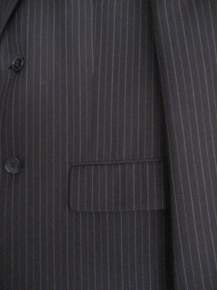 Angelo Litrico kostuum zwart met grijs-bruin streepje mt 46, Kleding | Heren, Kostuums en Colberts, Zo goed als nieuw, Maat 46 (S) of kleiner