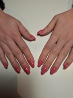 Op zoek naar modellen voor acryl nagels, Contacten en Berichten