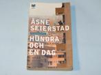 Zweeds: Hundra och en dag - Åsne Seierstad - Irak oorlog, Non-fictie, Åsne Seierstad, Ophalen of Verzenden, Zweeds