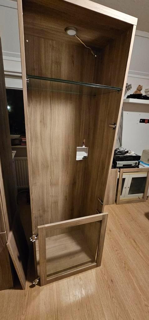 Ikea Besta hoge kast met vitrinedeurtjes, Huis en Inrichting, Kasten | Overige, Gebruikt, Ophalen