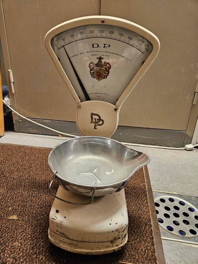 Vintage DP Weegschaal - Opknapper, Ophalen