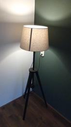 Staande lamp, Huis en Inrichting, Lampen | Vloerlampen, Ophalen, Scandinavisch, Zo goed als nieuw, 150 tot 200 cm