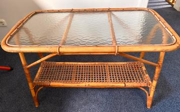 (Bijzet) tafel set beschikbaar voor biedingen