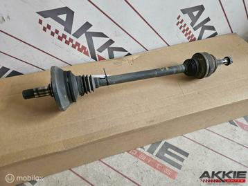 Mercedes C63 C63S Aandrijfas linksachter W205 a2053504914 beschikbaar voor biedingen