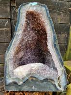 !!Actie!! Grote amethist geode 52,35 kg van 575,- nu €449,-, Verzamelen, Mineralen en Fossielen, Ophalen, Mineraal