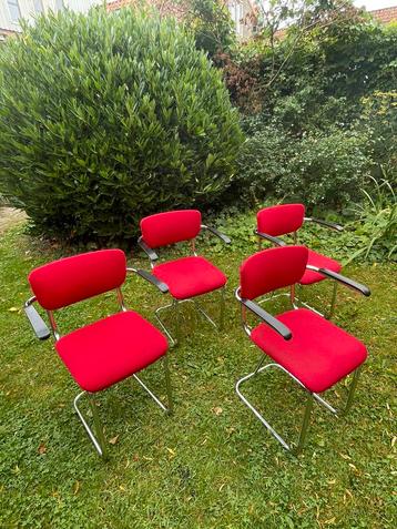 Set van 4 Gispen 207 stoelen beschikbaar voor biedingen