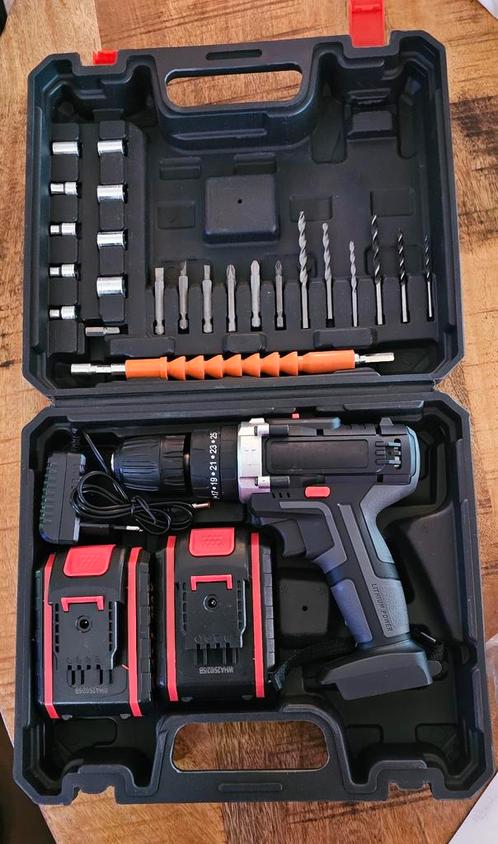 Accu klopoormachine met Accessoires, Doe-het-zelf en Verbouw, Gereedschap | Boormachines, Zo goed als nieuw, Boor- en Schroefmachine