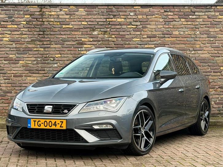 Seat Leon 1.4 TSI 125pk 2018 Grijs, Auto's, Seat, Particulier, Leon, Benzine, B, Stationwagon, Handgeschakeld, Geïmporteerd, Zilver of Grijs