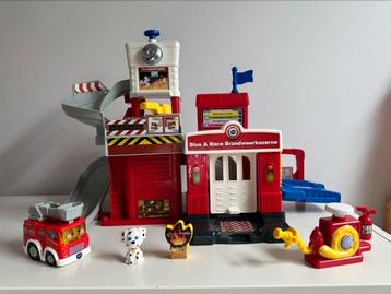 Vtech blus en race brandweerkazerne compleet  beschikbaar voor biedingen