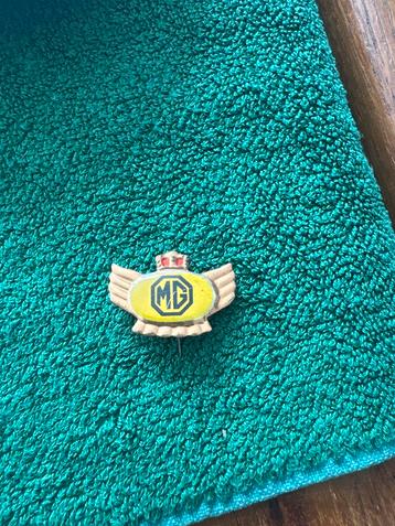 Vintage MG Speldje beschikbaar voor biedingen