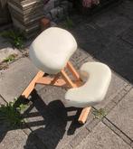 Ergonomische knie kruk stoel, Huis en Inrichting, Ophalen, In hoogte verstelbaar, Gebruikt, Hout
