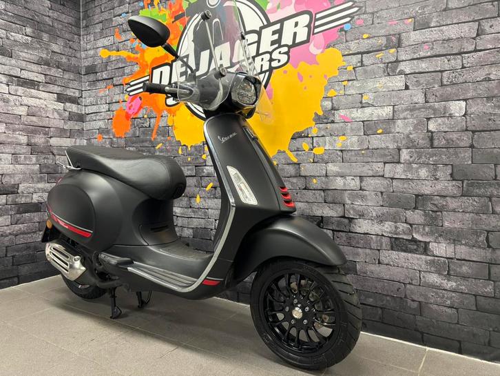 Vespa Sprint E5 bromscooter, Fietsen en Brommers, Scooters | Vespa, Gebruikt, Overige modellen, Maximaal 45 km/u, Benzine, Ophalen