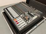 Behringer PMP-4000 Mengpaneel met Flightcase - Zo Goed Als N, Ophalen, Zo goed als nieuw, Speaker of Versterker, Flightcase