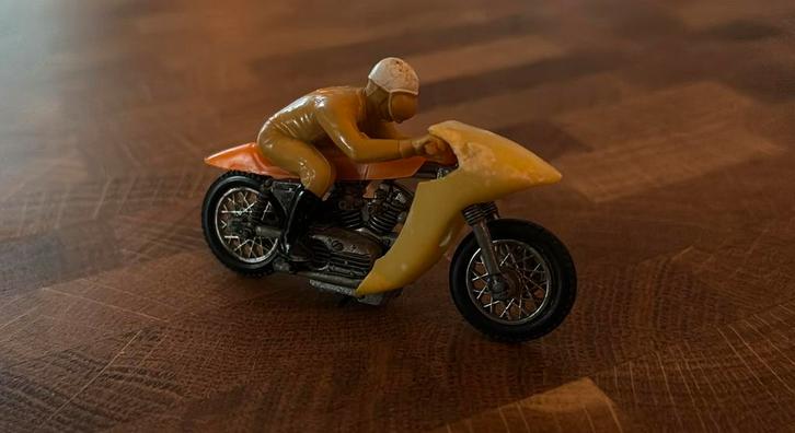 Hot Wheels RRRumblers motorfiets motorfiets 1:32, Verzamelen, Speelgoed, Ophalen of Verzenden
