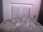Glazen met schoenen, Glas of Glazen, Ophalen of Verzenden, Overige stijlen, Glas