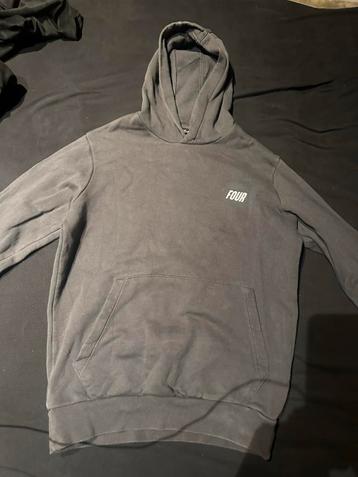 Four Trui - Grijs - XS beschikbaar voor biedingen