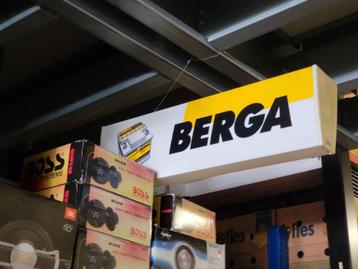 reclame bord BERGA Accu's (groter formaat) beschikbaar voor biedingen