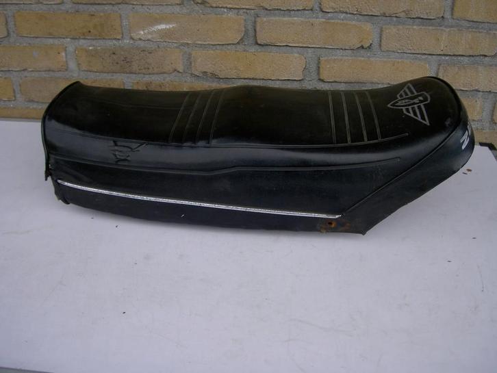 orig. DENFELD zadel 529/530 opknapper, Fietsen en Brommers, Brommeronderdelen | Zundapp, Gebruikt, Zadel, Ophalen of Verzenden
