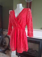 Rinascimento rode kanten jumpsuit L gratis verz, Verzenden, Zo goed als nieuw, Rood, Rinascimento