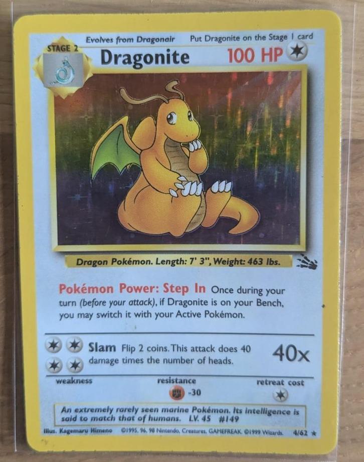 Pokémon Kaart - Dragonite (4 / 62), Hobby en Vrije tijd, Verzamelkaartspellen | Pokémon, Zo goed als nieuw, Losse kaart, Foil