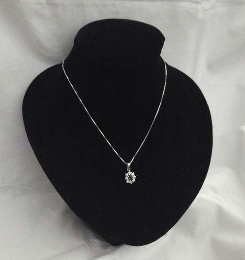 Elegante  zilveren  ketting  met blauwe  saffier, Sieraden, Tassen en Uiterlijk, Kettingen, Nieuw, Zilver, Zilver, Verzenden