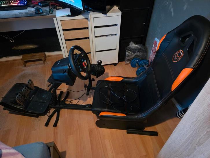 Logitech G29 Racestuur met Stoel, Spelcomputers en Games, Spelcomputers | Overige, Gebruikt, Ophalen