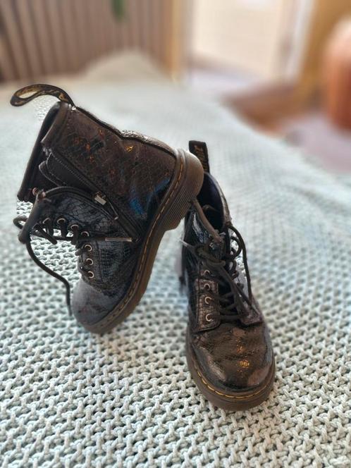 Dr Martens schoenen maat 27, Kinderen en Baby's, Kinderkleding | Schoenen en Sokken, Gebruikt, Schoenen, Jongen of Meisje, Ophalen of Verzenden